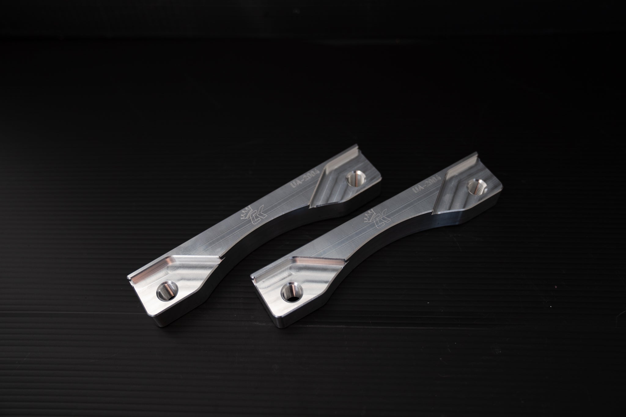 Acura/ Honda front big brake conversion brackets with RL calipers